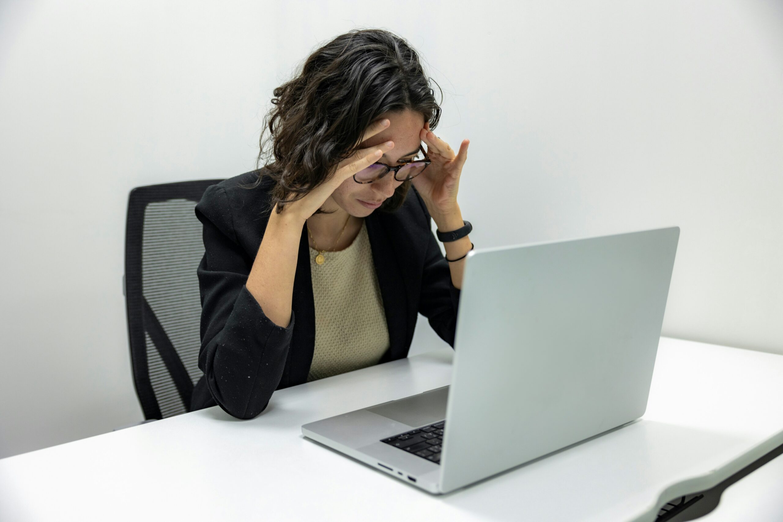 No momento, você está visualizando Como a Justiça tem interpretado a saúde mental no ambiente de trabalho.